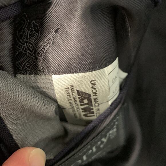 Burberrys’ Men’s Suit Coat Navy With Good Buttons Size 44L - Picture 7 of 9